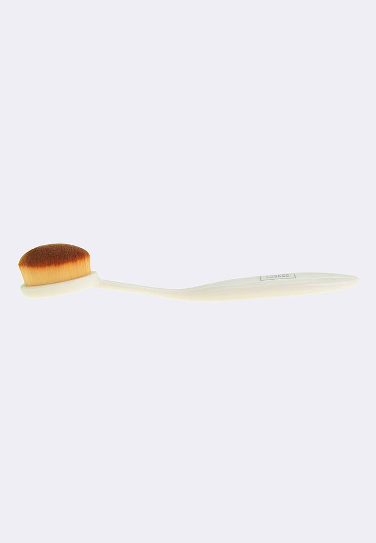 Oval Foundation Brush