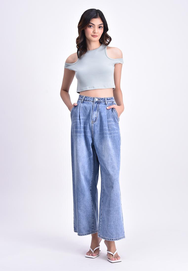 Women's Sleeveless Cropped Top