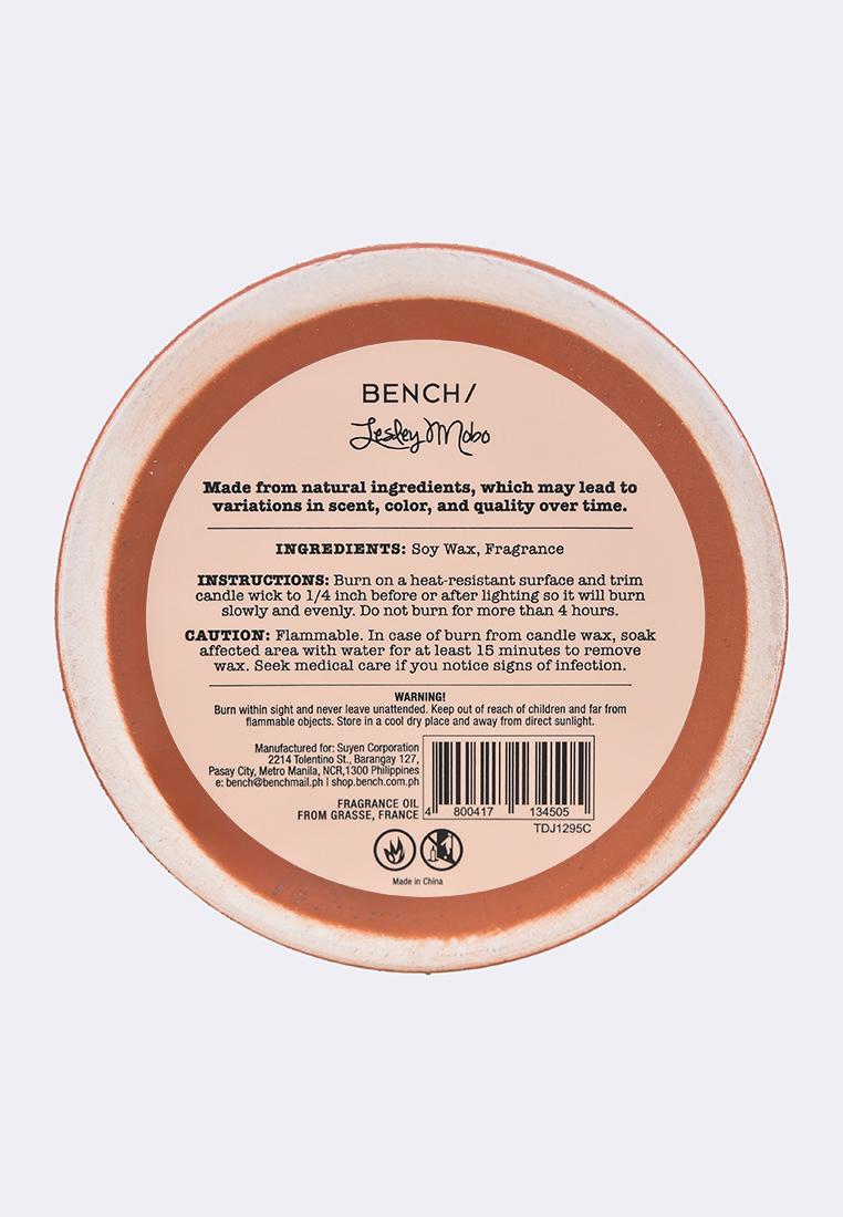 Lesley Mobo Masaganang Ani Scented Candle