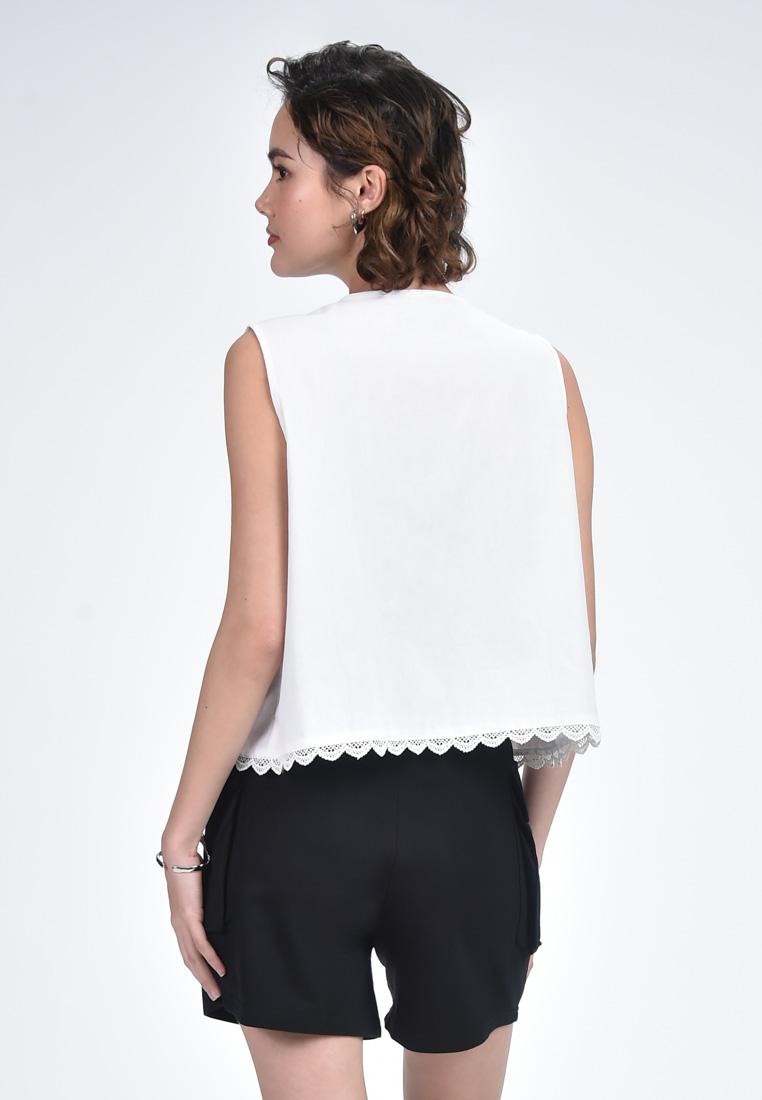 Women's Sleeveless Tie Front Top