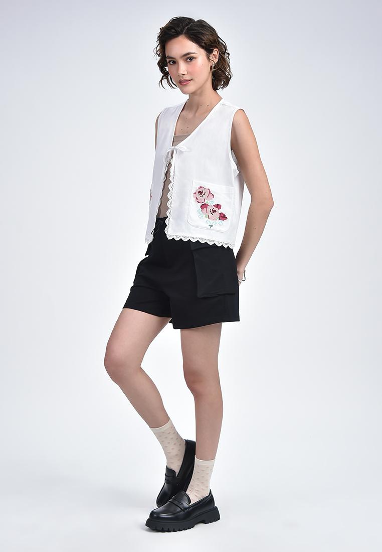 Women's Sleeveless Tie Front Top