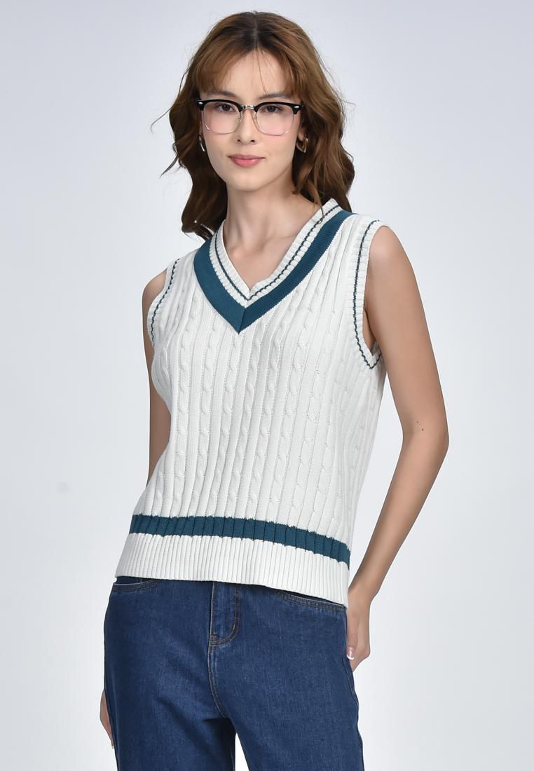 Women's Sleeveless Knit Top