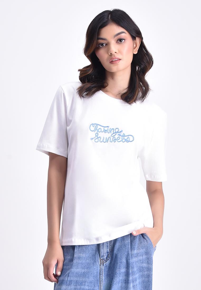 Women's Round Neck Graphic T-Shirt
