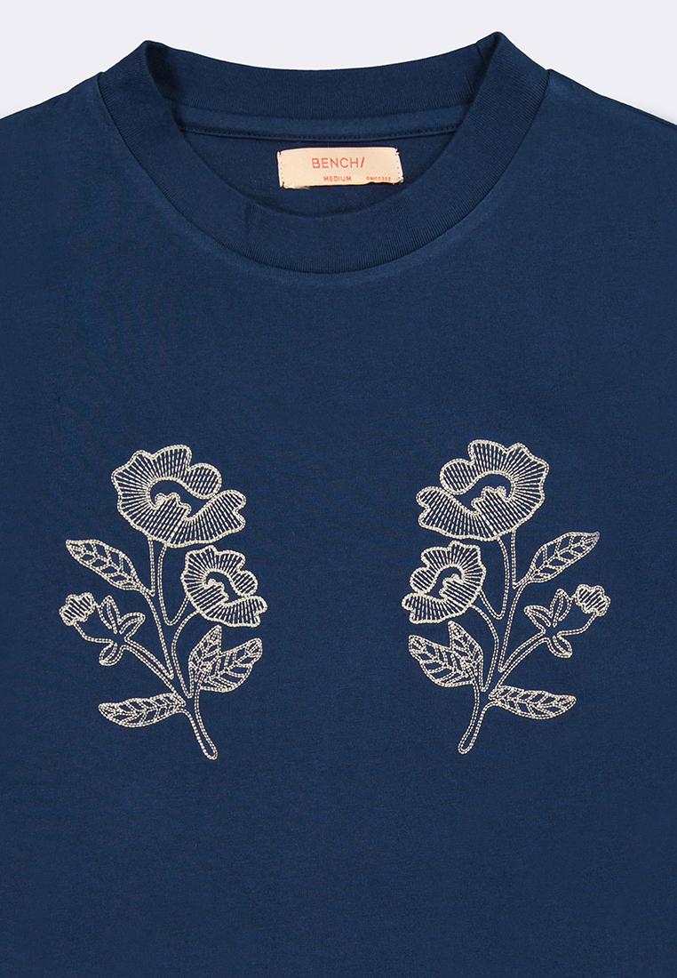 Women's Graphic Round Neck T-Shirt
