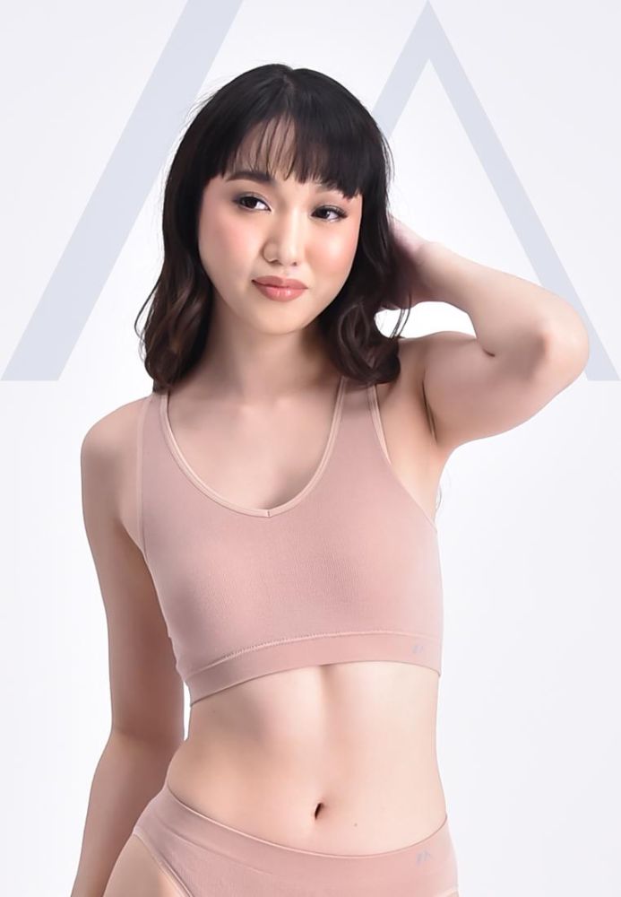 Bench Online Women s Active Soft Rib Light Support Yoga Bra With Removable Pads