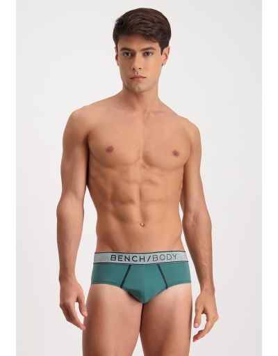 PDF] Bench Underwear Ads and the Male Body