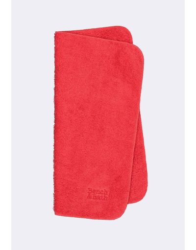 Bench and bath towel shop